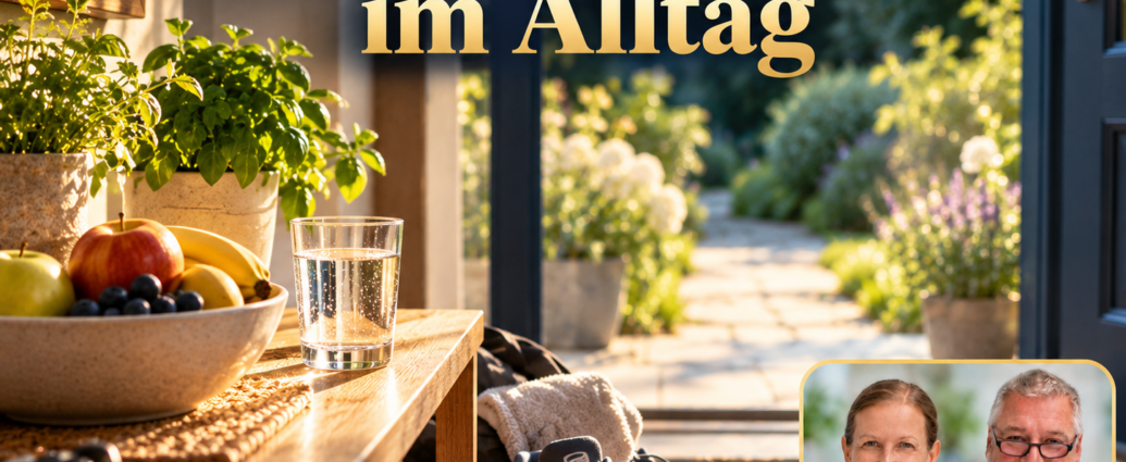 Immunsystem im Alltag - Herbert Eder - Frequenzforscher Obstschale und Wasserglas auf einer Konsole neben einer offenen Gartentür; Schuhe stehen auf dem Boden. Anna und Herbert sind rechts unten im Porträt-Badge zu sehen.